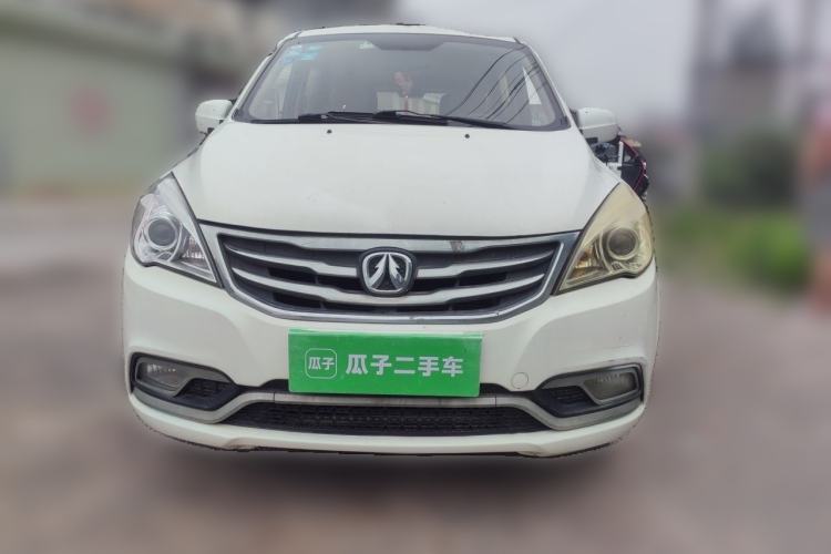 Used BAIC Weiwang M30 2015 1.5L Basic Version DAM15 Front