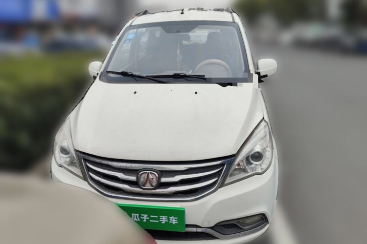 Used BAIC Weiwang M30 2015 1.5L Comfort version DAM15 Front