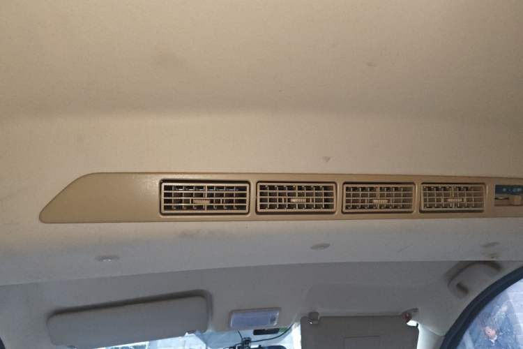 Used BAIC Weiwang M30 2015 1.5L Comfort version DAM15 Headliner