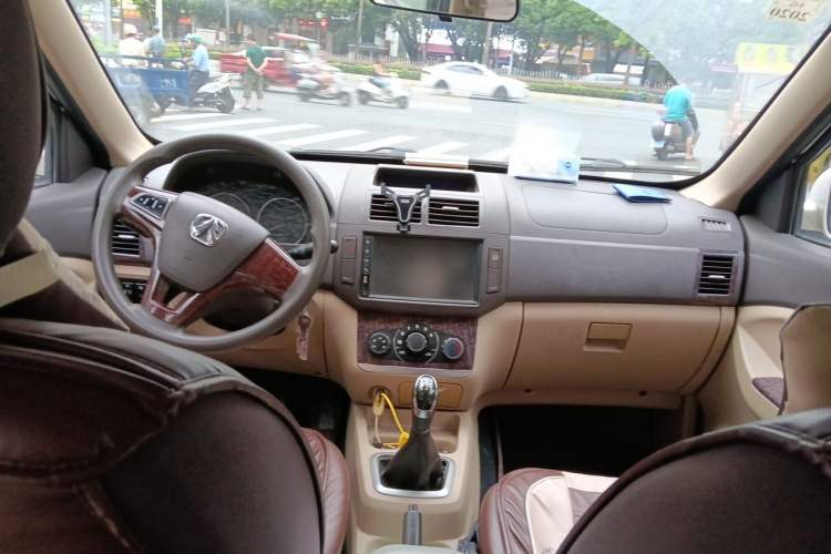 Used BAIC Weiwang M30 2015 1.5L Comfort Version BJ415B Headliner