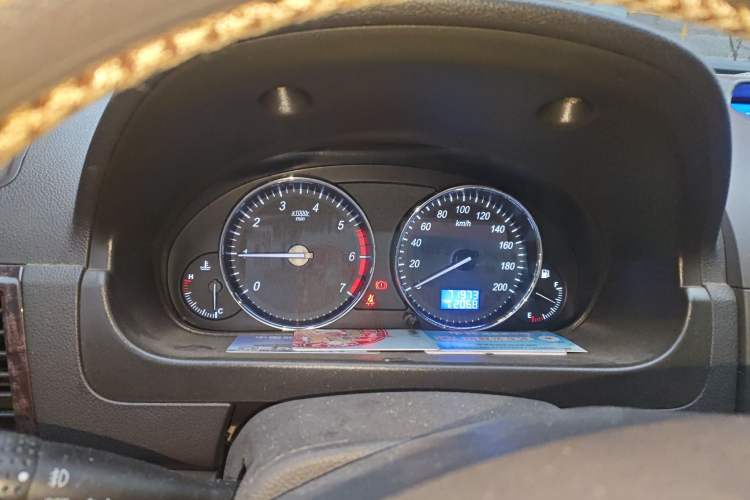 Used BAIC Weiwang M30 2015 1.5L Comfort version DAM15 Instrument Cluster