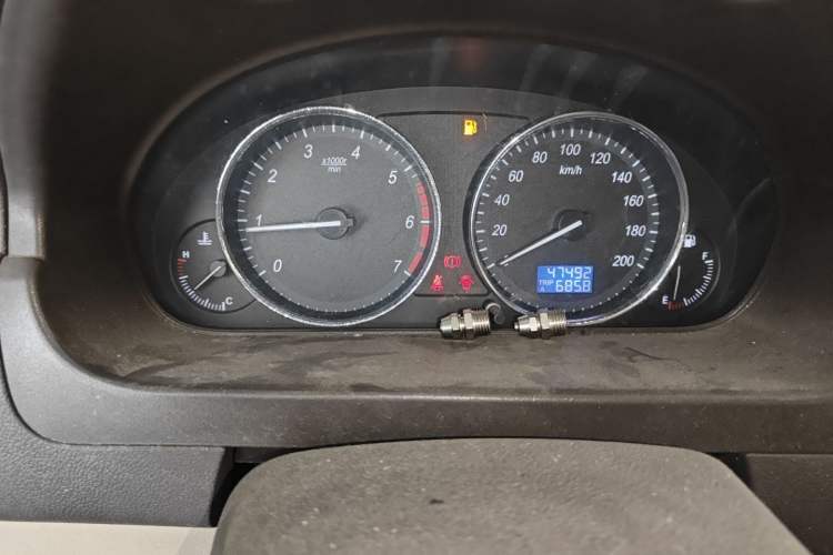 Used BAIC Weiwang M30 2015 1.5L Basic Version DAM15 Instrument Cluster