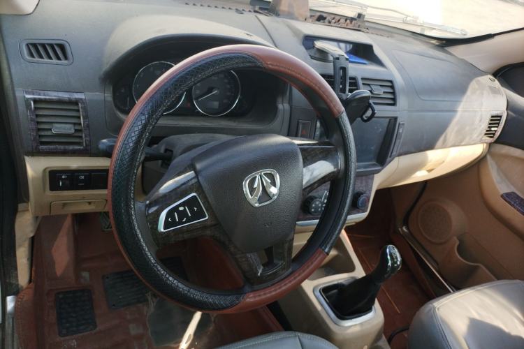 Used BAIC Weiwang M30 2015 1.5L Comfort version DAM15 Interior 2
