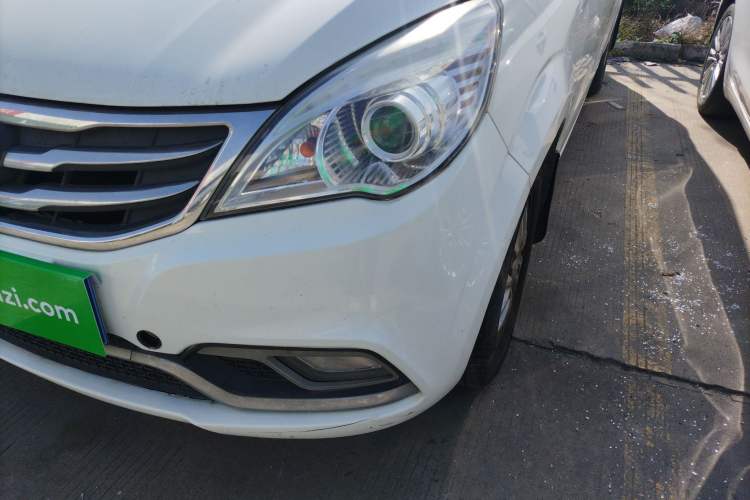 Used BAIC Weiwang M30 2015 1.5L Comfort version DAM15 Left Front Headlight