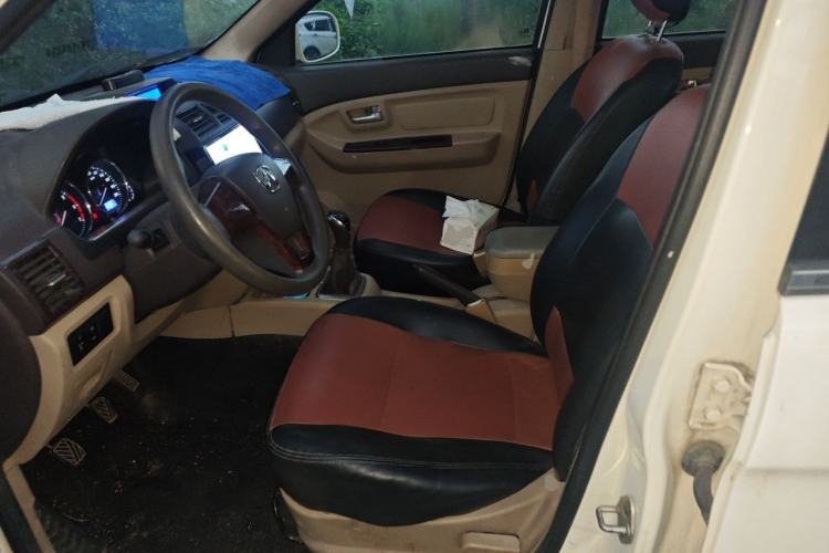 Used BAIC Weiwang M30 2015 1.5L Basic Version DAM15 Left Front Seat