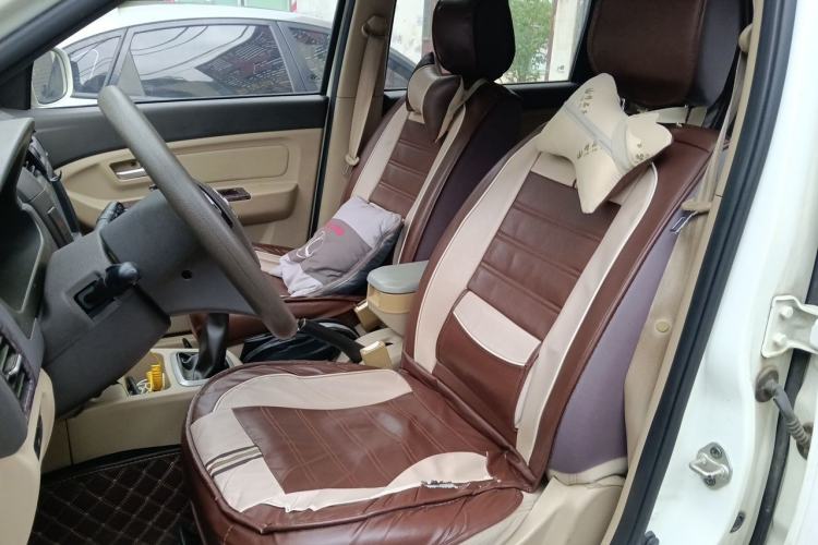 Used BAIC Weiwang M30 2015 1.5L Comfort Version BJ415B Left Front Seat