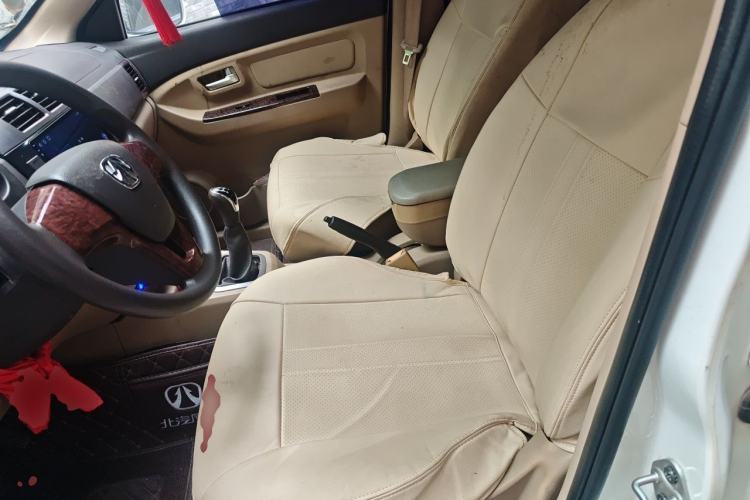 Used BAIC Weiwang M30 2015 1.5L Basic Version DAM15 Left Front Seat