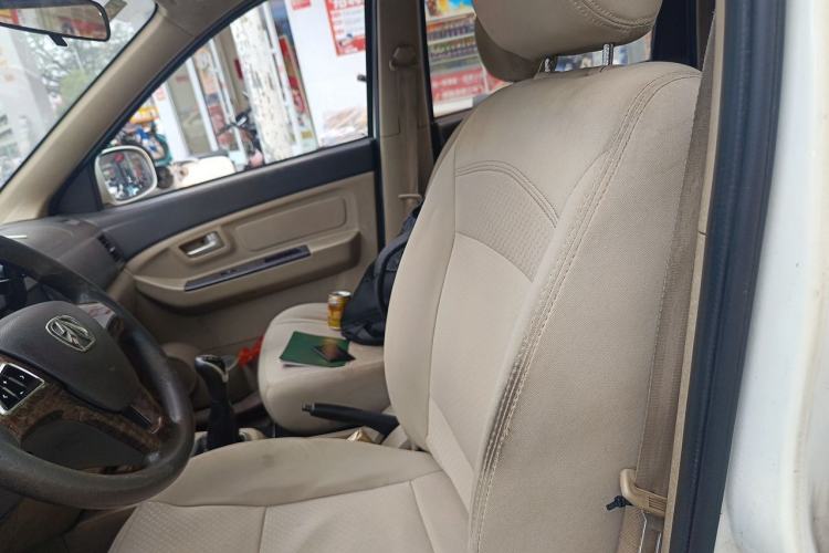 Used BAIC Weiwang M30 2015 1.5L Comfort Version BJ415B Left Front Seat