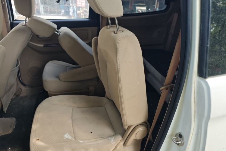 Used BAIC Weiwang M30 2015 1.5L Comfort version DAM15 Left Rear Seat