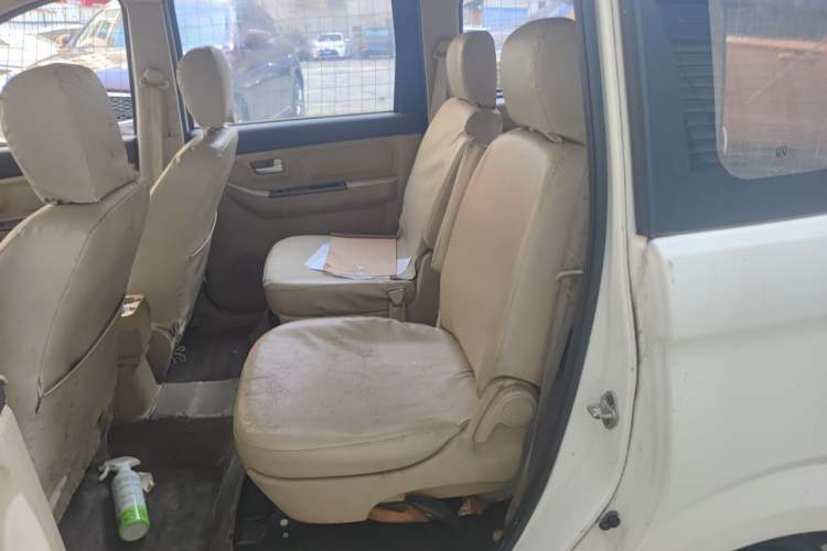 Used BAIC Weiwang M30 2015 1.5L Basic Version BJ415B Left Rear Seat