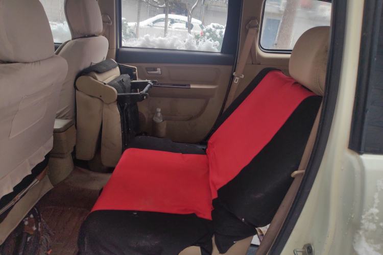 Used BAIC Weiwang M30 2015 1.5L Basic Version DAM15 Left Rear Seat