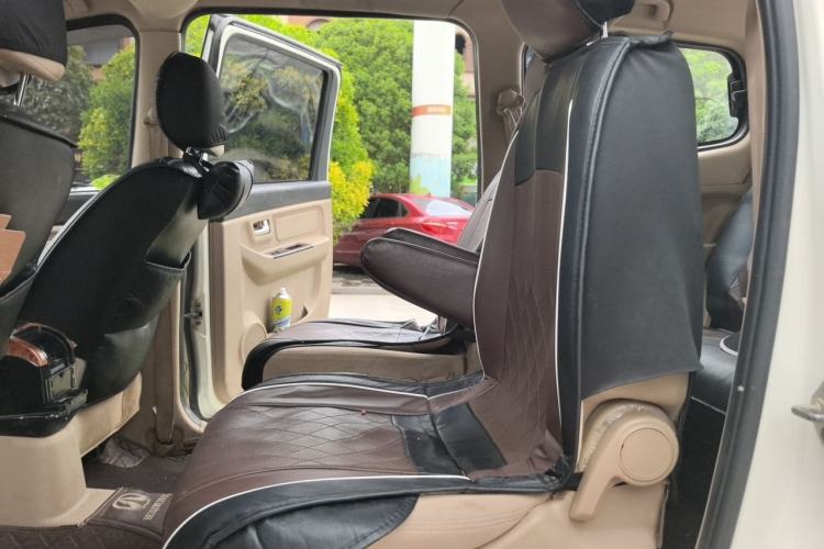 Used BAIC Weiwang M30 2015 1.5L Basic Version BJ415B Left Rear Seat