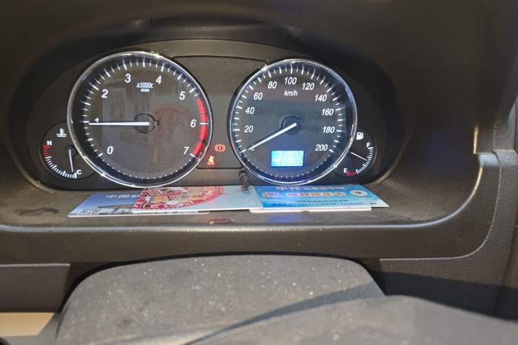 Used BAIC Weiwang M30 2015 1.5L Comfort version DAM15 Odometer Close Up
