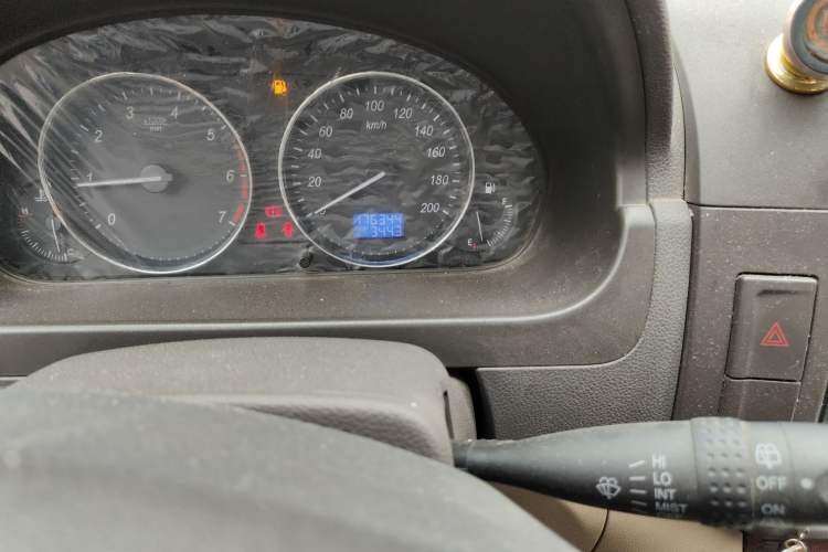 Used BAIC Weiwang M30 2015 1.5L Comfort version DAM15 Odometer Close Up