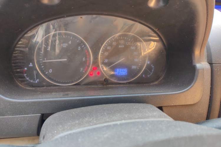 Used BAIC Weiwang M30 2015 1.5L Basic Version DAM15 Odometer Close Up