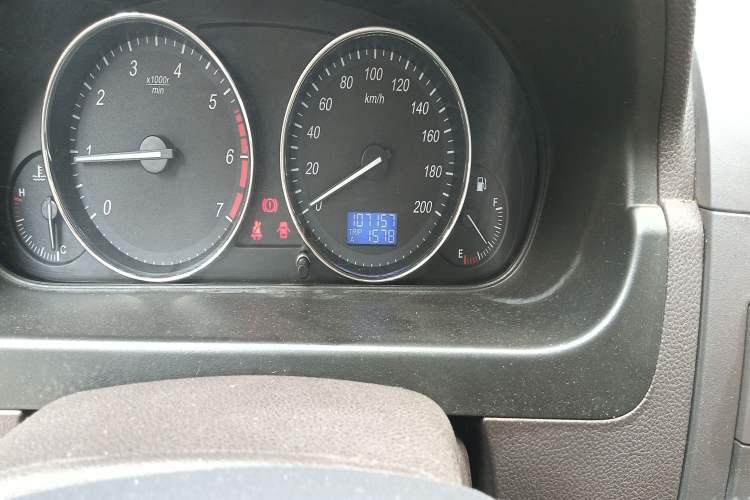 Used BAIC Weiwang M30 2015 1.5L Comfort version DAM15 Odometer Close Up