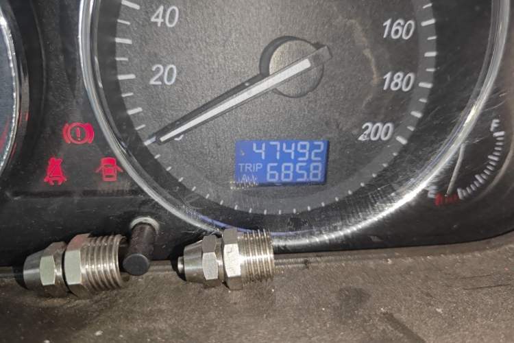 Used BAIC Weiwang M30 2015 1.5L Basic Version DAM15 Odometer Close Up