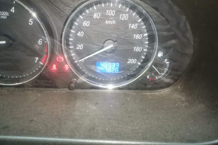Used BAIC Weiwang M30 2015 1.5L Basic Version DAM15 Odometer Close Up
