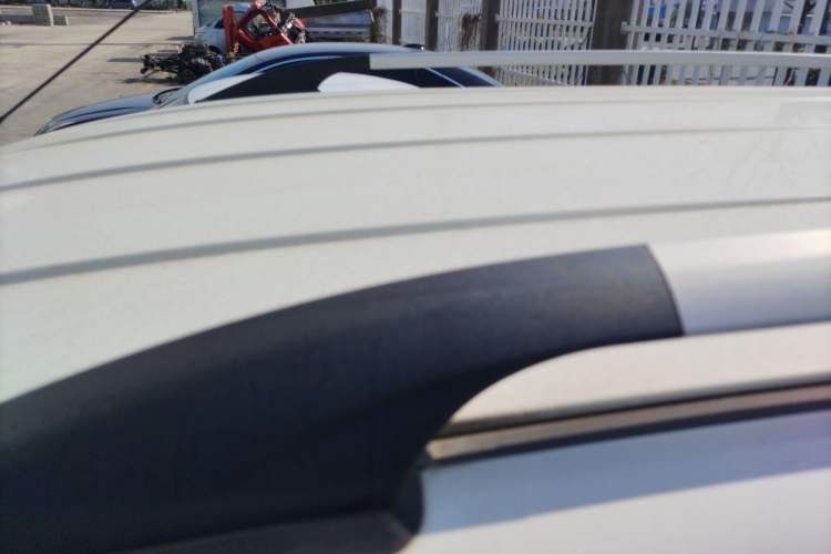 Used BAIC Weiwang M30 2015 1.5L Comfort version DAM15 Roof