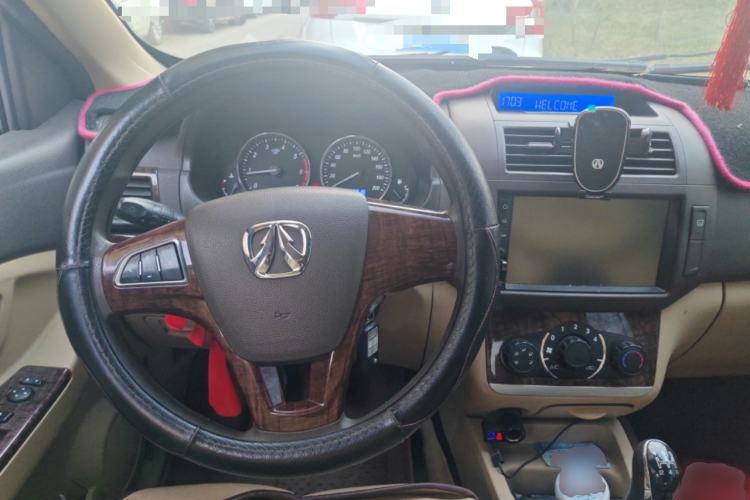 Used BAIC Weiwang M30 2015 1.5L Comfort version DAM15 Steering Wheel