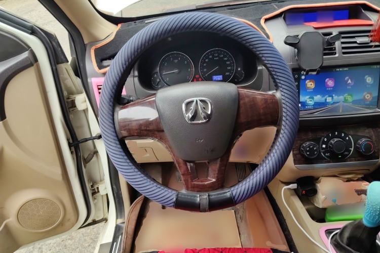 Used BAIC Weiwang M30 2015 1.5L Basic Version DAM15 Steering Wheel