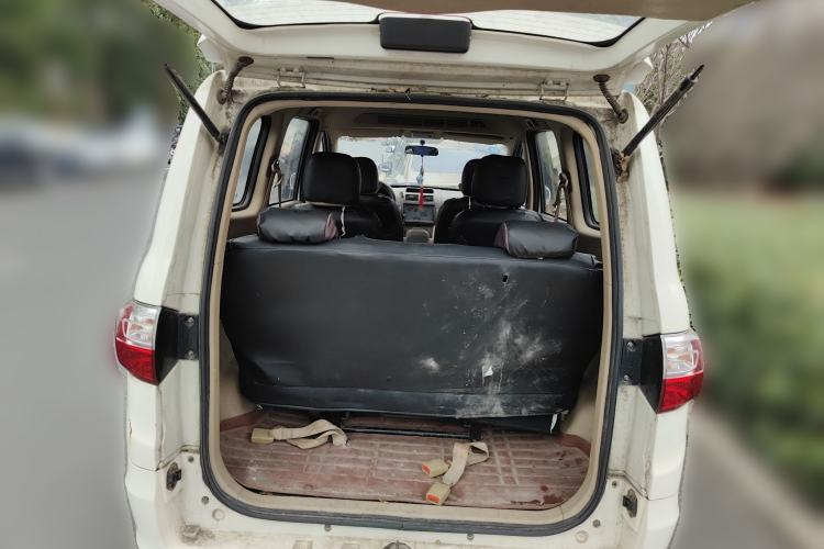 Used BAIC Weiwang M30 2015 1.5L Comfort version DAM15 Trunk