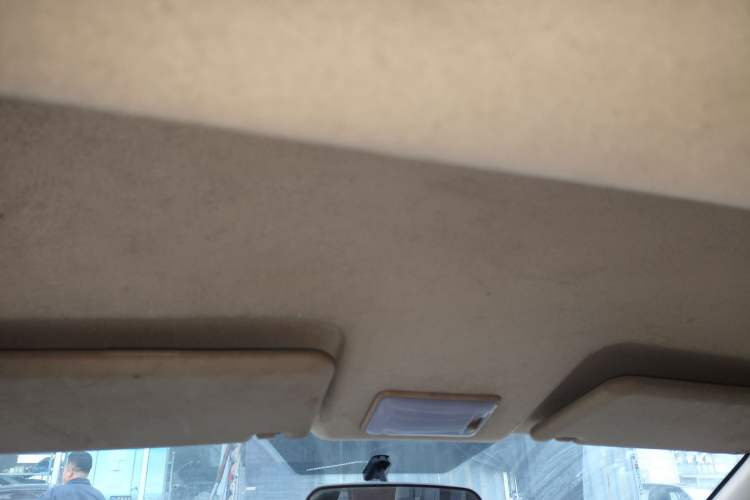 Used BAIC Weiwang M30 2015 1.5L Comfort version DAM15 Headliner