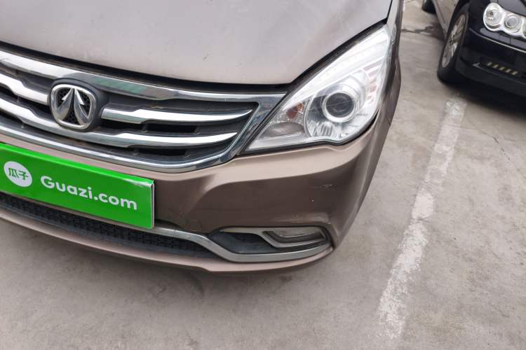 Used BAIC Weiwang M30 2015 1.5L Comfort version DAM15 Left Front Headlight
