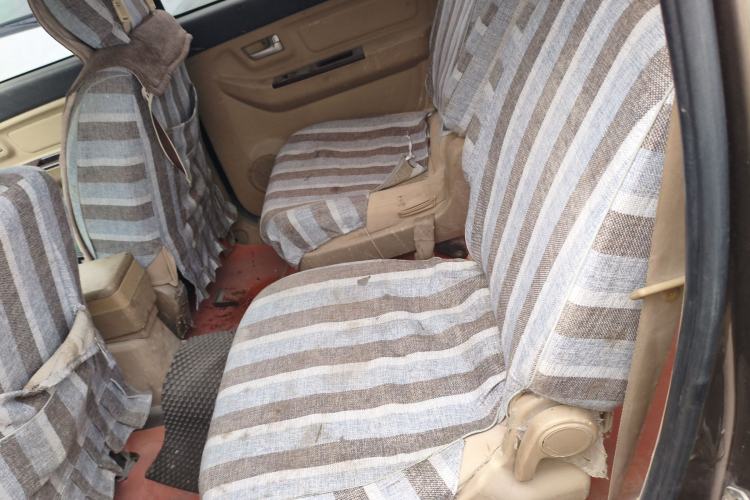 Used BAIC Weiwang M30 2015 1.5L Comfort version DAM15 Left Rear Seat