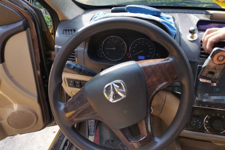 Used BAIC Weiwang M30 2015 1.5L Basic Version DAM15 Steering Wheel