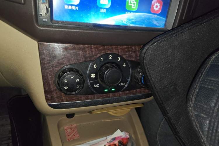 Used BAIC Weiwang M30 2017 1.5L M30PLUS Standard Type DAM15DL Audio And AC Panel