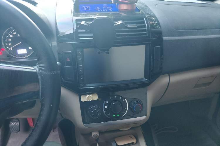 Used BAIC Weiwang M30 2017 1.5L M30S Standard DAM15DL Audio And AC Panel