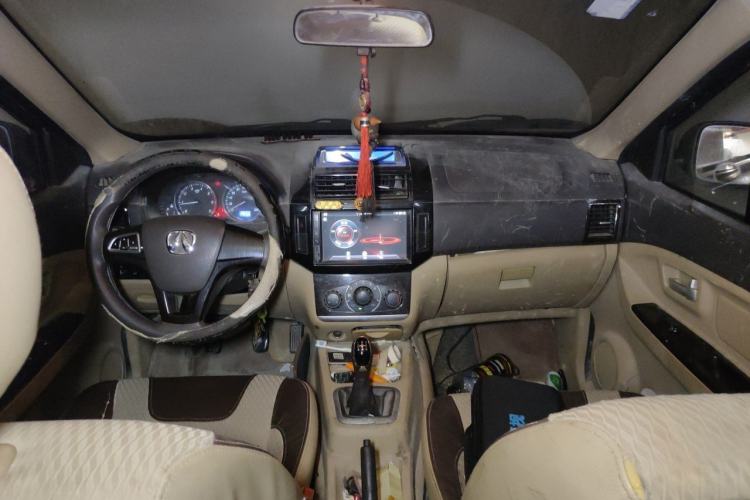 Used BAIC Weiwang M30 2017 1.5L M30S Standard DAM15DL Center Console