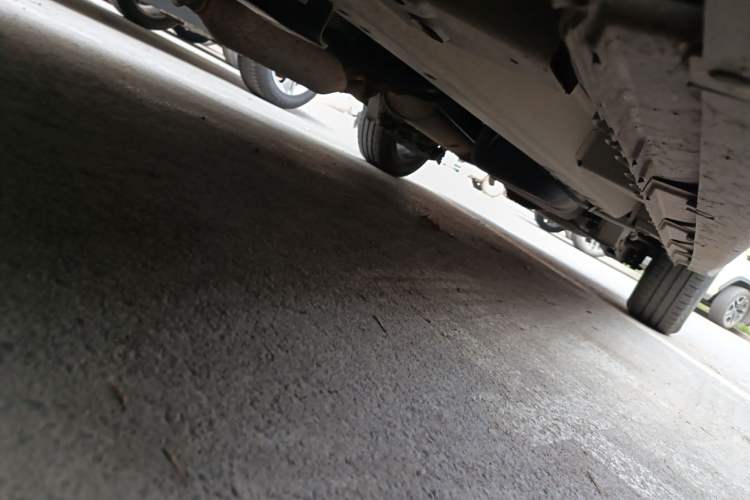 Used BAIC Weiwang M30 2017 1.5L M30S Standard DAM15DL Chassis Front Left