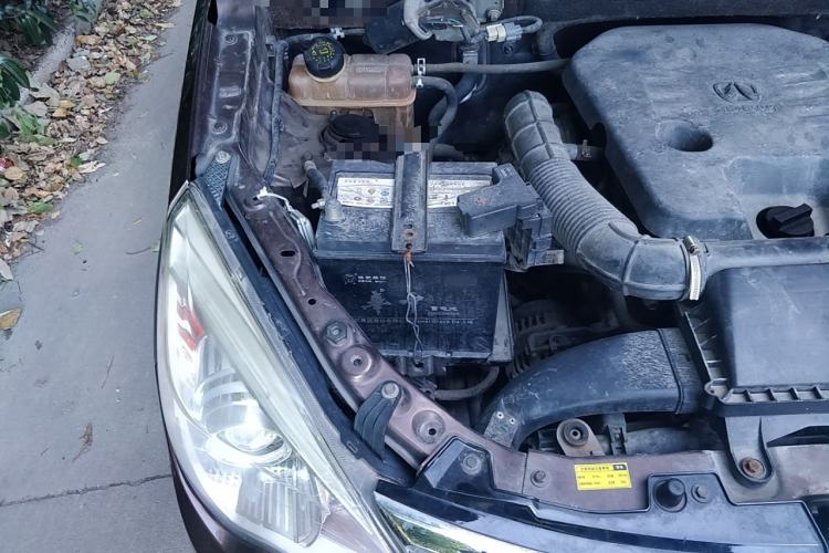 Used BAIC Weiwang M30 2017 1.5L M30S Standard DAM15DL Engine Bay Right