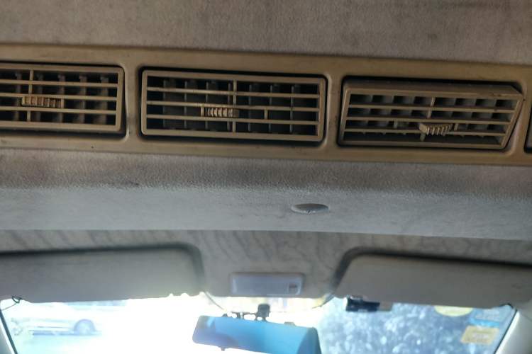 Used BAIC Weiwang M30 2017 1.5L M30S Standard DAM15DL Headliner