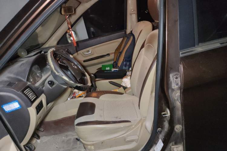 Used BAIC Weiwang M30 2017 1.5L M30S Standard DAM15DL Left Front Seat