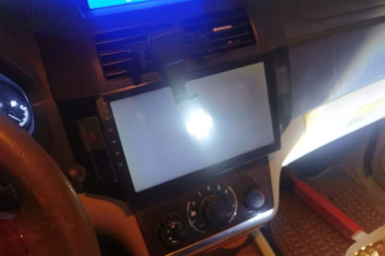 Used BAIC Weiwang M30 2017 1.5L M30S Standard DAM15DL Audio And AC Panel