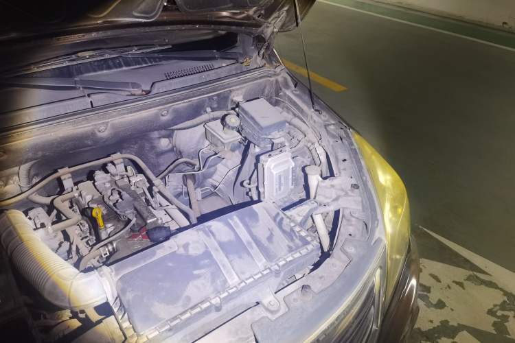 Used BAIC Weiwang M30 2017 1.5L M30S Standard DAM15DL Engine Bay Left