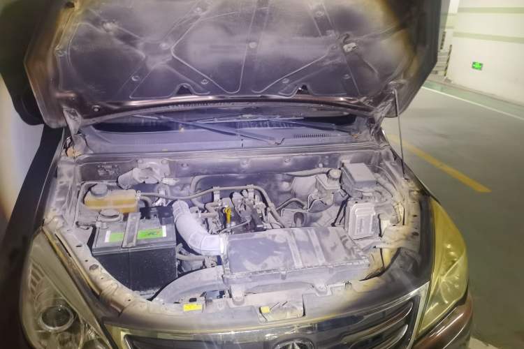 Used BAIC Weiwang M30 2017 1.5L M30S Standard DAM15DL Engine Bay