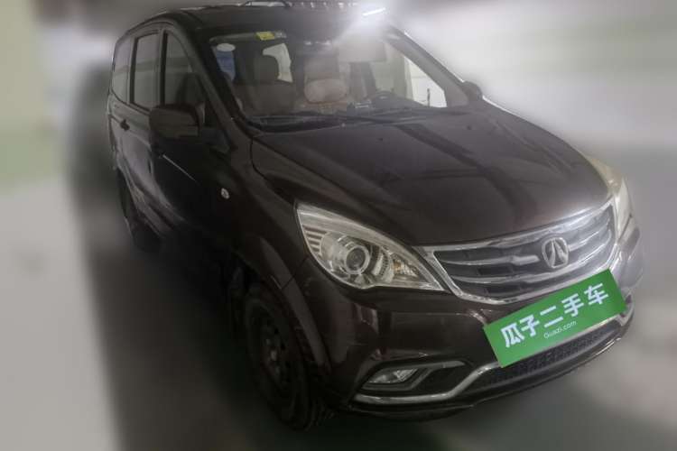 Used BAIC Weiwang M30 2017 1.5L M30S Standard DAM15DL Front Right 45 Deg