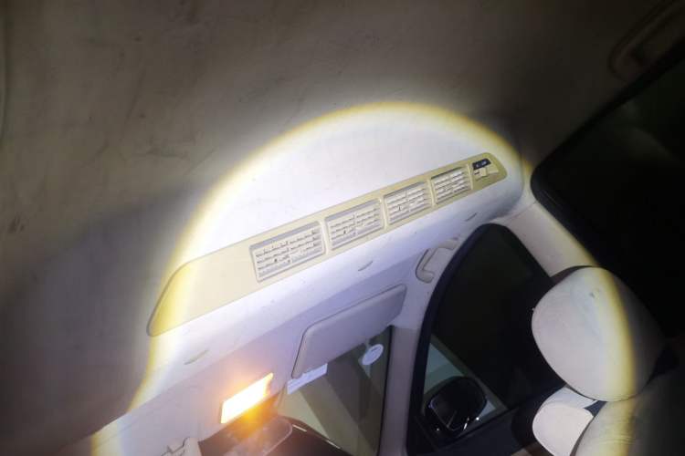 Used BAIC Weiwang M30 2017 1.5L M30S Standard DAM15DL Headliner