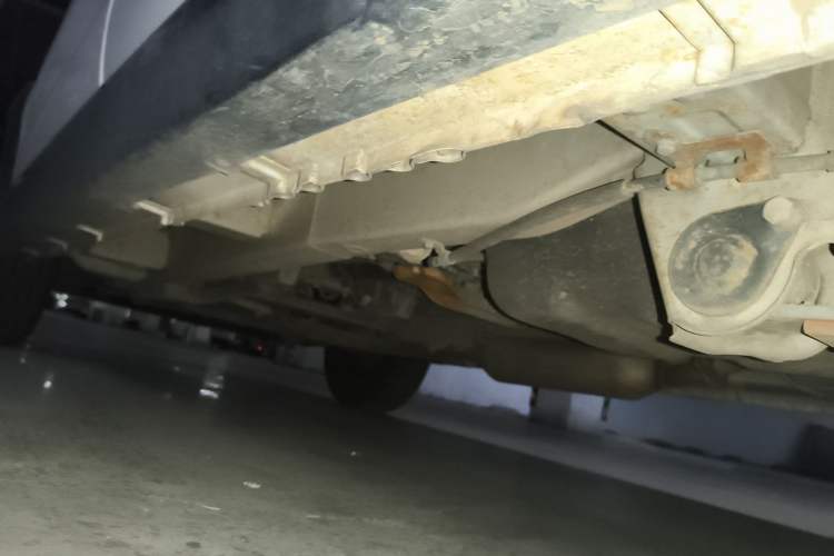 Used BAIC Weiwang M30 2017 1.5L M30S Standard DAM15DL Chassis Rear Left