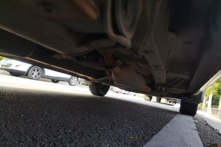 Used BAIC Weiwang M30 2017 1.5L M30S Standard DAM15DL Chassis Rear Right