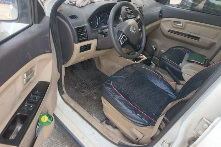 Used BAIC Weiwang M30 2017 1.5L M30S Standard DAM15DL Driver Seat