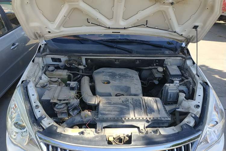 Used BAIC Weiwang M30 2017 1.5L M30S Standard DAM15DL Engine Bay