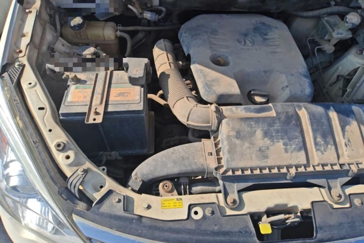 Used BAIC Weiwang M30 2017 1.5L M30S Standard DAM15DL Engine Bay Right