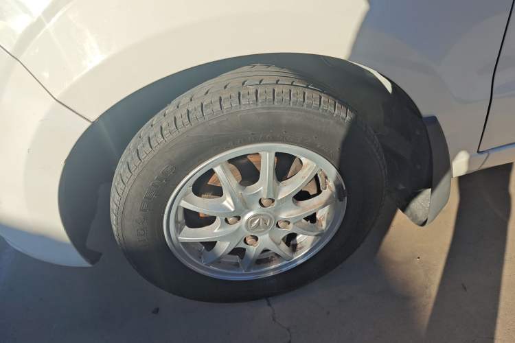 Used BAIC Weiwang M30 2017 1.5L M30S Standard DAM15DL Exterior 7