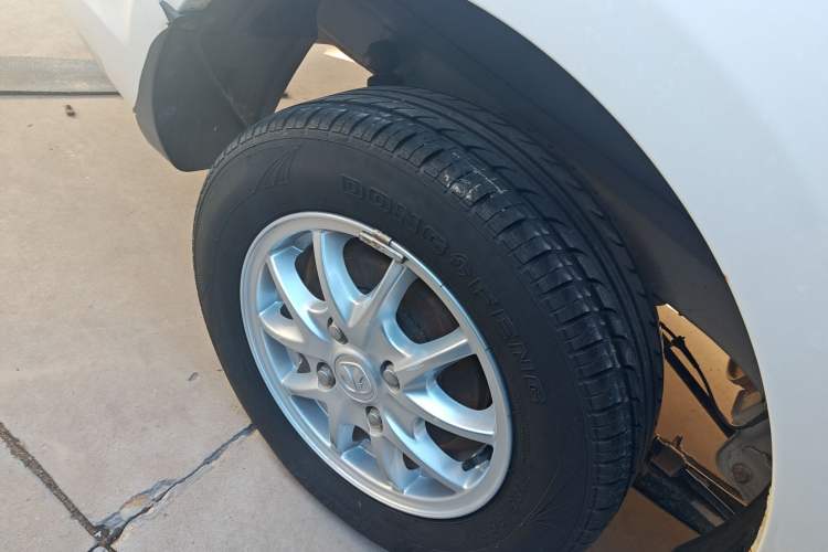 Used BAIC Weiwang M30 2017 1.5L M30S Standard DAM15DL Exterior 8