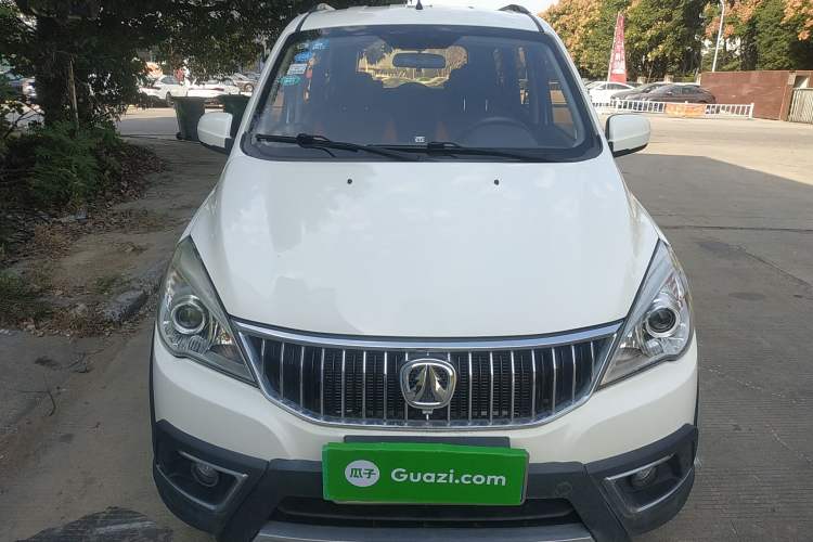 Used BAIC Weiwang M30 2017 1.5L M30PLUS Standard Type DAM15DL Front